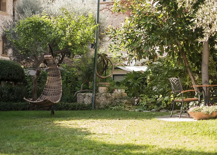 Отель Son Sant Jordi 4*