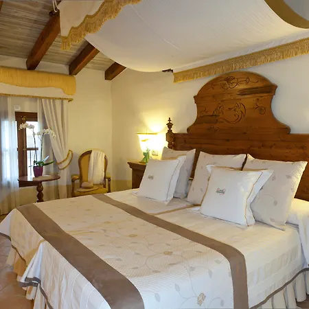 Son Sant Jordi Польенса